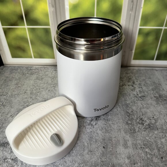 Tovolo White Double-Insulated Ice Cream & Food Container with Handle BPA-Free - Picture 4 of 7